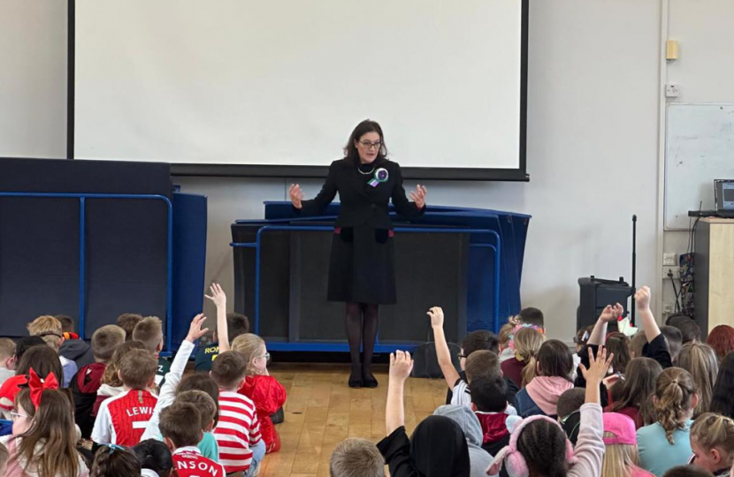 Rebecca joins Leigh Beck Junior School on Canvey in celebrating World Book Day